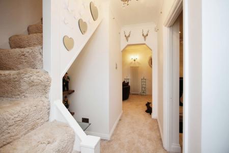 3 bedroom Town house for sale in Extended Home - Hockley Farm Road, Braunstone, LE3