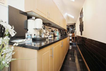 3 bedroom Town house for sale in Extended Home - Hockley Farm Road, Braunstone, LE3