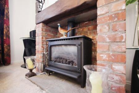 3 bedroom Town house for sale in Extended Home - Hockley Farm Road, Braunstone, LE3