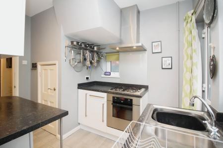 3 bedroom Semi-detached house for sale in Hockley Farm Road, Braunstone, LE3