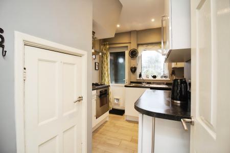 3 bedroom Semi-detached house for sale in Hockley Farm Road, Braunstone, LE3