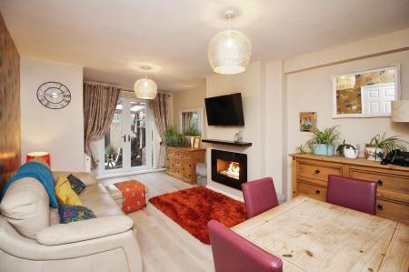 3 bedroom Semi-detached house for sale in Hockley Farm Road, Braunstone, LE3