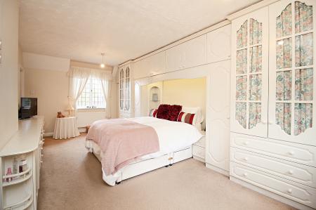 3 bedroom Detached house for sale in Hoppner Close, Glebelands, Near Thurcaston, Leicester