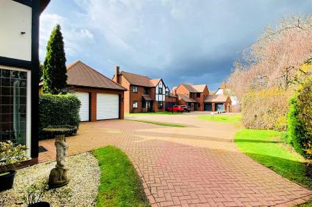 3 bedroom Detached house for sale in Hoppner Close, Glebelands, Near Thurcaston, Leicester