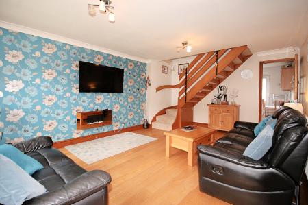 2 bedroom Semi-detached house for sale in Huggett Close, Rushey Mead, LE4