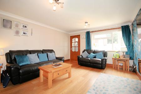 2 bedroom Semi-detached house for sale in Huggett Close, Rushey Mead, LE4