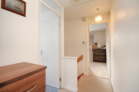 2 bedroom Semi-detached house for sale in Huggett Close, Rushey Mead, LE4