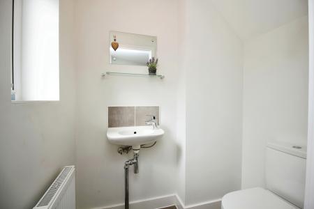 2 bedroom Semi-detached house for sale in Irvine Crescent, Lubbesthorpe, LE19