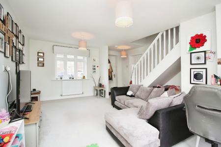 2 bedroom Semi-detached house for sale in Irvine Crescent, Lubbesthorpe, LE19