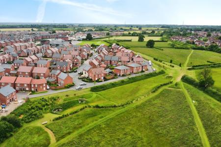 2 bedroom Semi-detached house for sale in Irvine Crescent, Lubbesthorpe, LE19