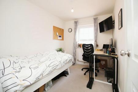 4 bedroom Detached house for sale in Isla Drive, Lubbesthorpe, LE19