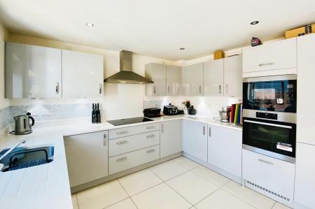 4 bedroom Detached house for sale in Isla Drive, Lubbesthorpe, LE19