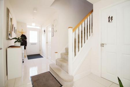 4 bedroom Detached house for sale in Isla Drive, Lubbesthorpe, LE19