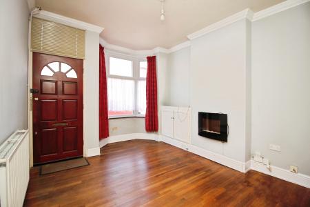 3 bedroom Terraced House for sale in Ivanhoe Street, Leicester, LE3