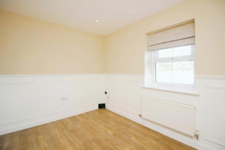 2 bedroom Coach House for sale in Ivy House Close, Sapcote, LE9