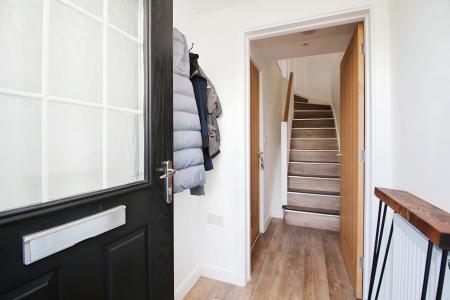 2 bedroom Coach House for sale in Ivy House Close, Sapcote, LE9