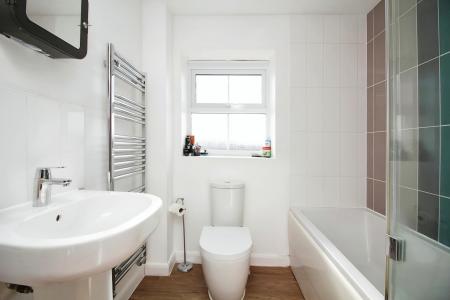 2 bedroom Coach House for sale in Ivy House Close, Sapcote, LE9