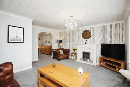 4 bedroom Detached house for sale in Jewsbury Way, Thorpe Astley, LE3