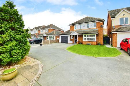 4 bedroom Detached house for sale in Jewsbury Way, Thorpe Astley, LE3