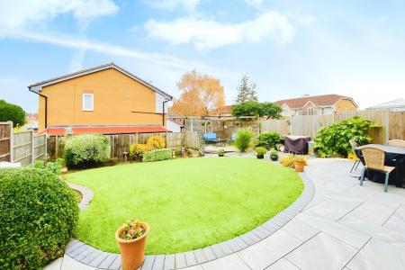 4 bedroom Detached house for sale in Jewsbury Way, Thorpe Astley, LE3