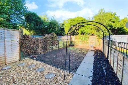 2 bedroom Terraced House for sale in Keats Close, Earl Shilton, LE9