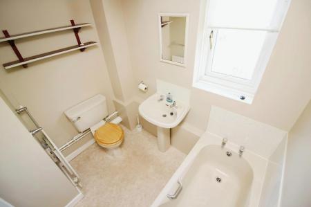 2 bedroom Terraced House for sale in Keats Close, Earl Shilton, LE9