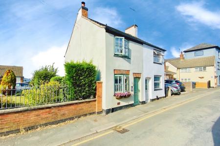 2 bedroom Semi-detached house for sale in Keats Lane, Earl Shilton, LE9
