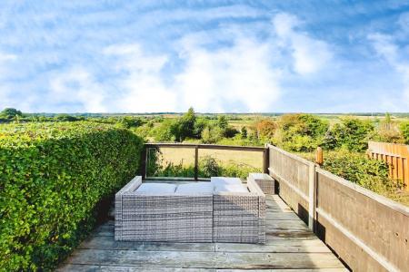 2 bedroom Semi-detached house for sale in Keats Lane, Earl Shilton, LE9