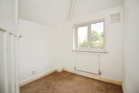 3 bedroom Semi-detached house for sale in Kingston Avenue, Wigston, LE18