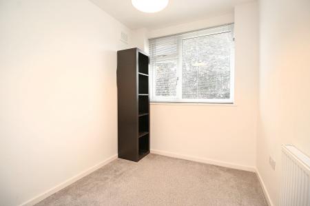 3 bedroom Semi-detached house for sale in Kingsway North, Braunstone Town, LE3