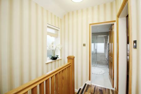 4 bedroom Semi-detached house for sale in Kingswood Avenue, Western Park, Leicester, LE3