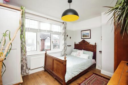 3 bedroom Semi-detached house for sale in Kirkland Road, Braunstone Town, LE3