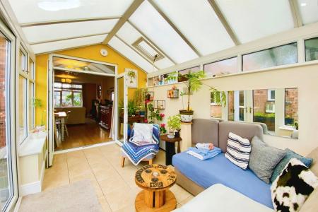 3 bedroom Semi-detached house for sale in Kirkland Road, Braunstone Town, LE3