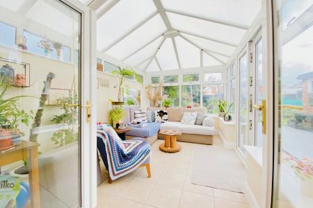 3 bedroom Semi-detached house for sale in Kirkland Road, Braunstone Town, LE3