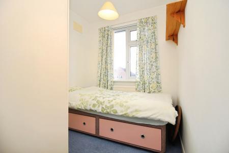 4 bedroom Semi-detached house for sale in Kirloe Avenue, Leicester Forest East, LE3