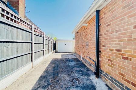 3 bedroom Detached house for sale in Land Society Lane, Earl Shilton, LE9