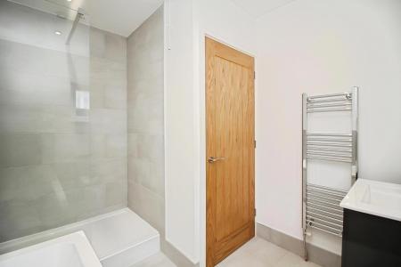 3 bedroom Detached bungalow for sale in Lawnwood Road, Groby, LE6