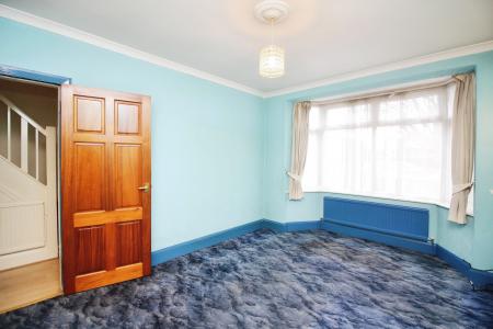 3 bedroom Semi-detached house for sale in Lea Close, Thurmaston, LE4