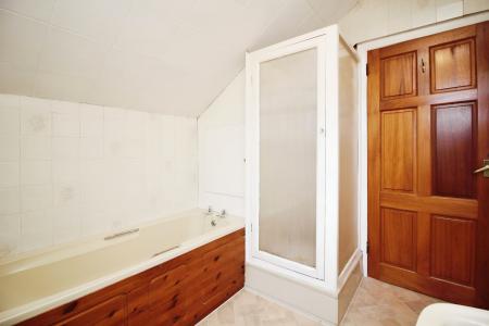 3 bedroom Semi-detached house for sale in Lea Close, Thurmaston, LE4