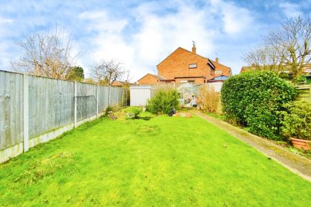 3 bedroom Semi-detached house for sale in Lea Close, Thurmaston, LE4