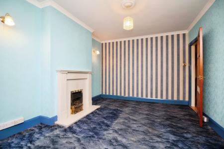 3 bedroom Semi-detached house for sale in Lea Close, Thurmaston, LE4