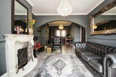 3 bedroom Semi-detached house for sale in Letchworth Road, Leicester, LE3