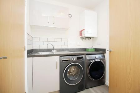 4 bedroom Detached house for sale in Lime Avenue, Sapcote, LE9