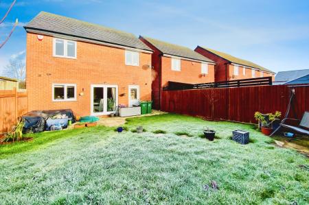 4 bedroom Detached house for sale in Lime Avenue, Sapcote, LE9