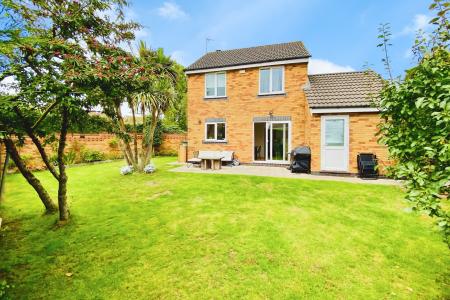 3 bedroom Detached house for sale in Little Meer Close, Thorpe Astley, LE3
