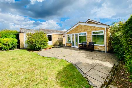 2 bedroom Detached bungalow for sale in Lowland Avenue, Leicester Forest East, LE3