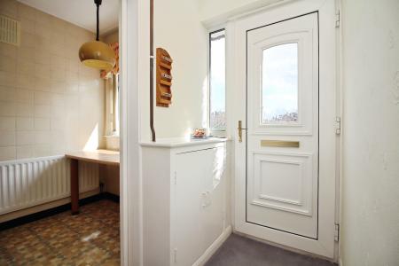 2 bedroom Detached bungalow for sale in Lowland Avenue, Leicester Forest East, LE3