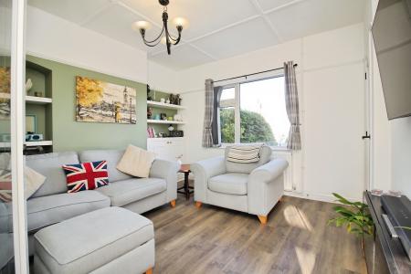 2 bedroom Terraced House for sale in Main Street, Huncote, LE9