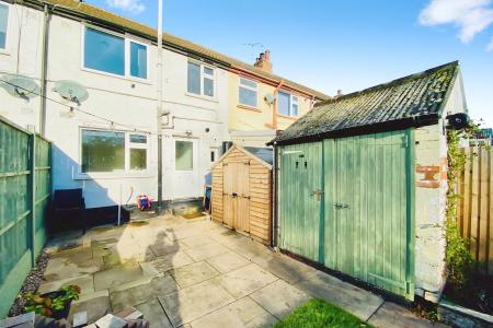 2 bedroom Terraced House for sale in Main Street, Huncote, LE9