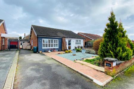 3 bedroom Detached bungalow for sale in Mallory Close, Newbold Verdon, LE9
